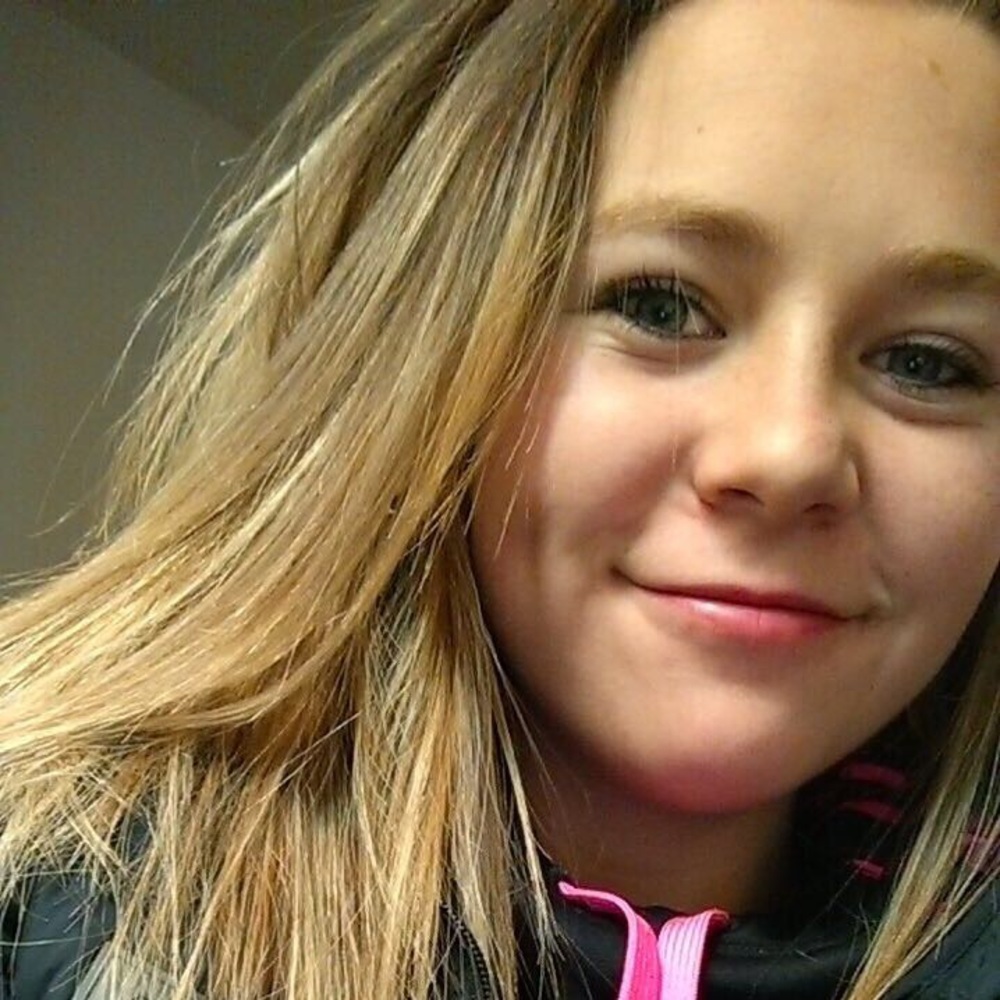 Meet your Posher, Alexis